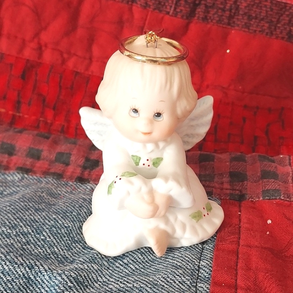MOREHEAD HOLIDAY ANGEL, 1984